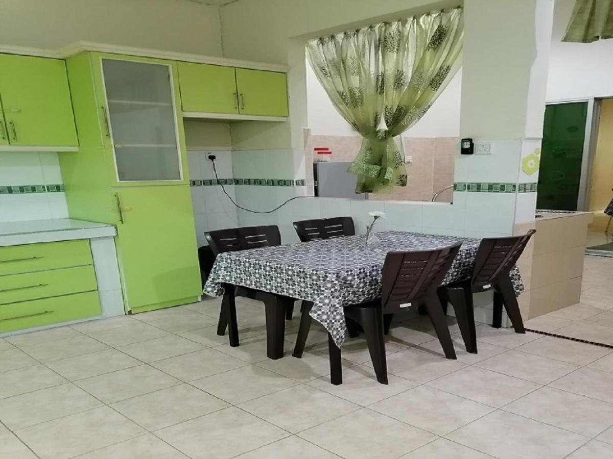Bukit Baru Homestay Malacca Ngoại thất bức ảnh